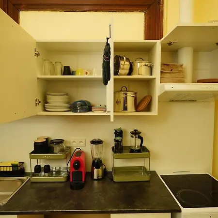 Spacious 2 Bedroom In 2 Apartment Prague